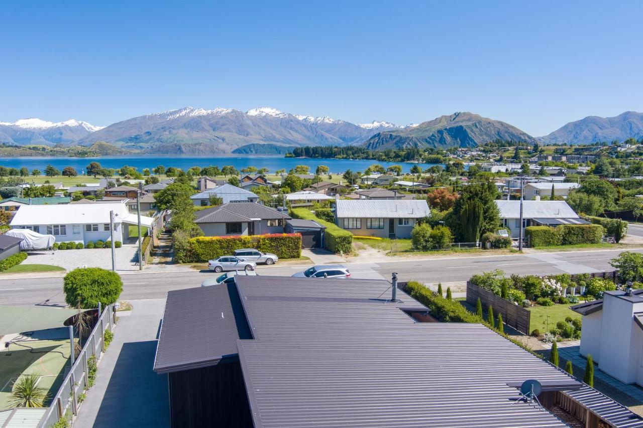 Prime Location On Warren St - 3 Bedroom Town House Wanaka Esterno foto